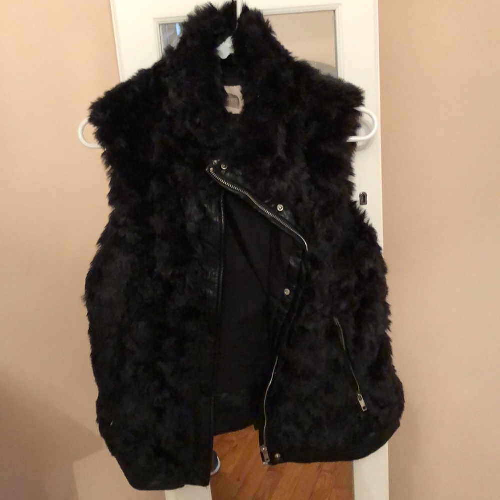 Black faux fur vest